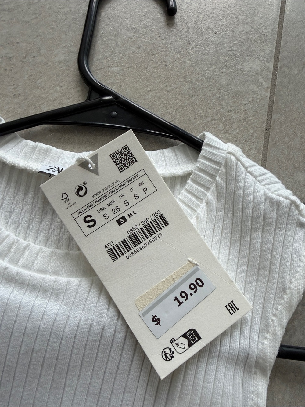 Zara Ribbed Crop tank - Picture 2 of 3